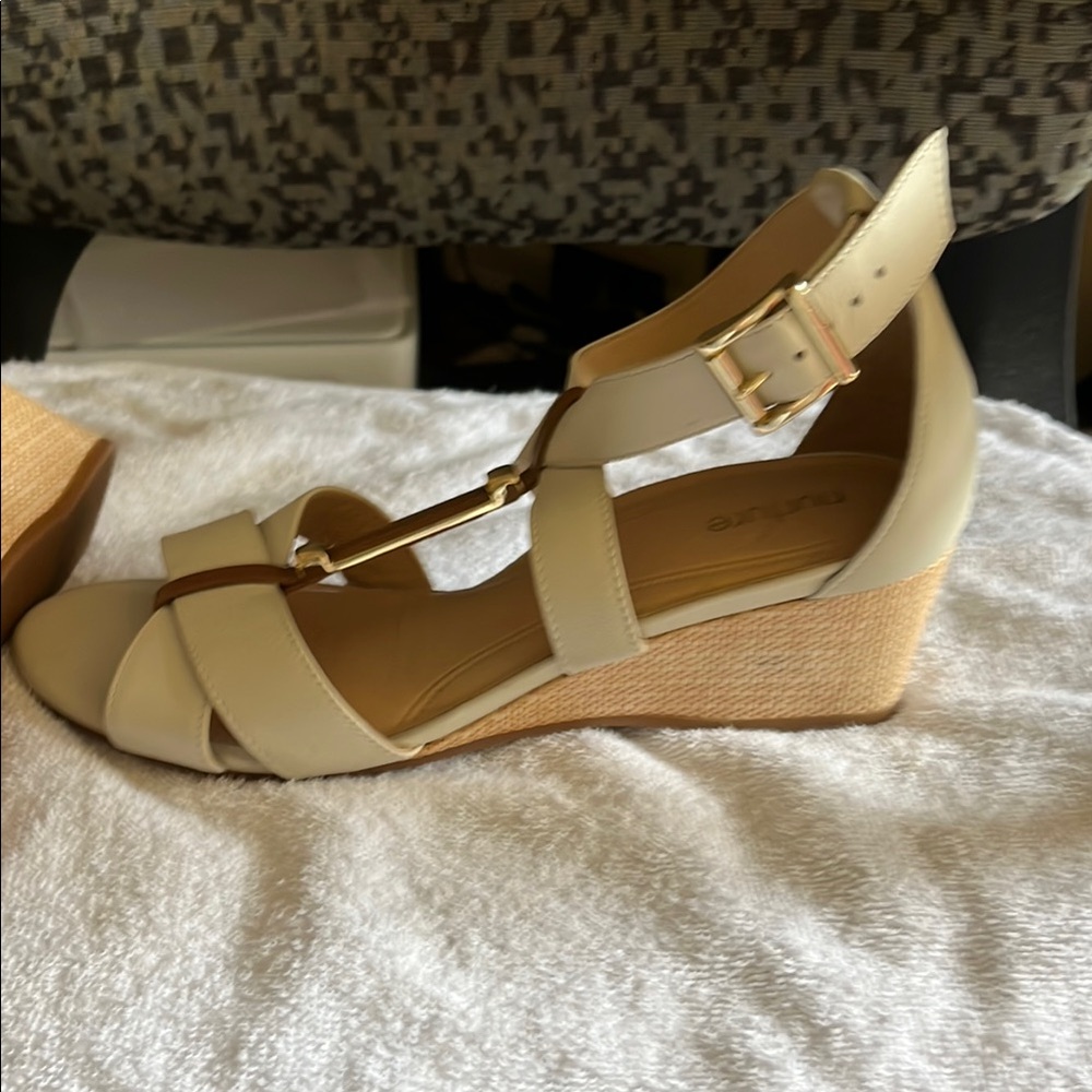Nurture by Lamaze Cream and Brown Strappy Sandals - Picture 6 of 7